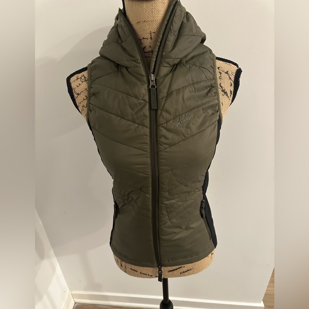 Skhoop Quilted Malin Hoodvest Vest Olive & Black XS